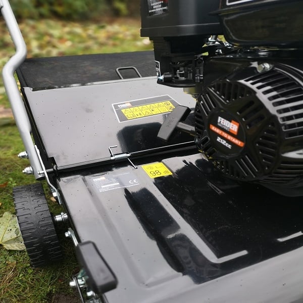 Feider FST212 Petrol Lawn Scarifier